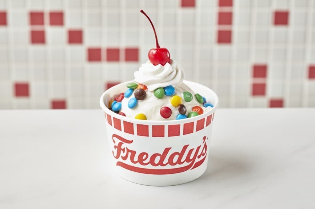 Freddys Mini One Topping Sundae